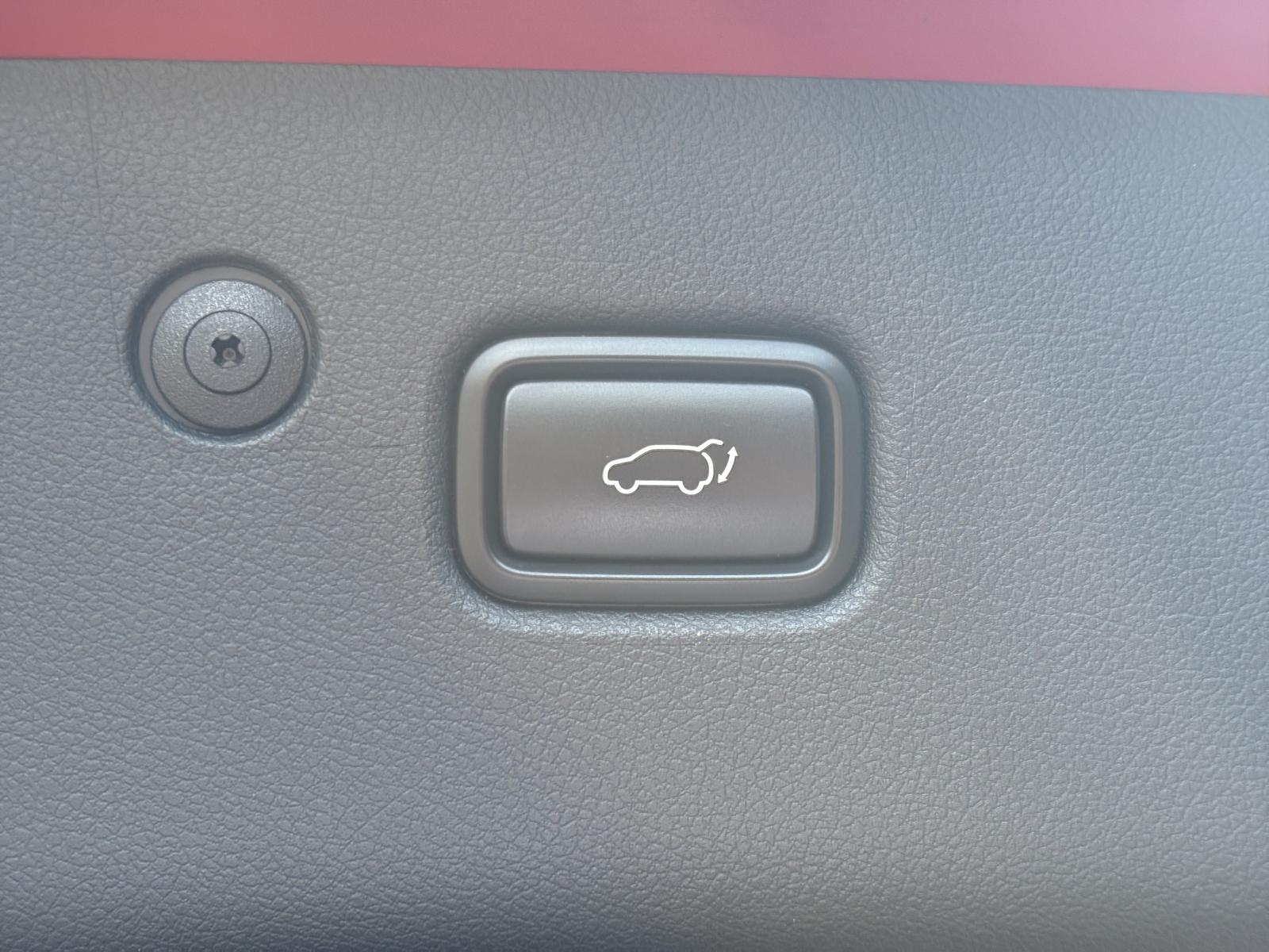 Sportage Platinum Edition 4WD LED ACC NAVI SHZ