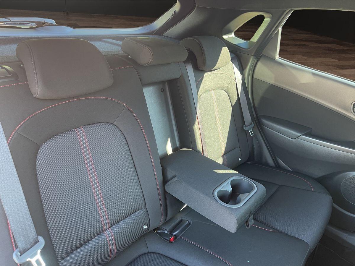 KONA N Line 4WD 1.6 TGDI KAT Android Auto Metall