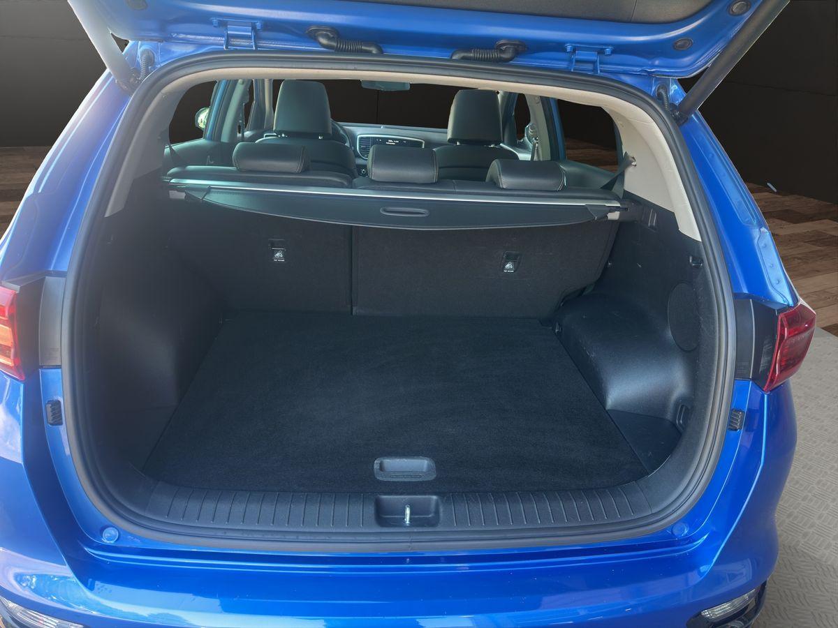 Sportage Platinum Edition 4WD PANO NAVI LED AHK